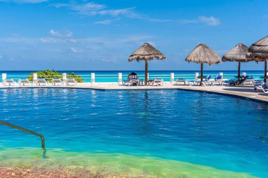 Villas Marlin By Andiani Travel Cancún Esterno foto